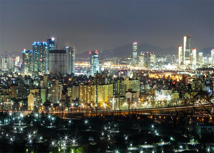 하늘공원4 : 전망대에서 내려다본 건물마다 조명이 켜진 서울 야경